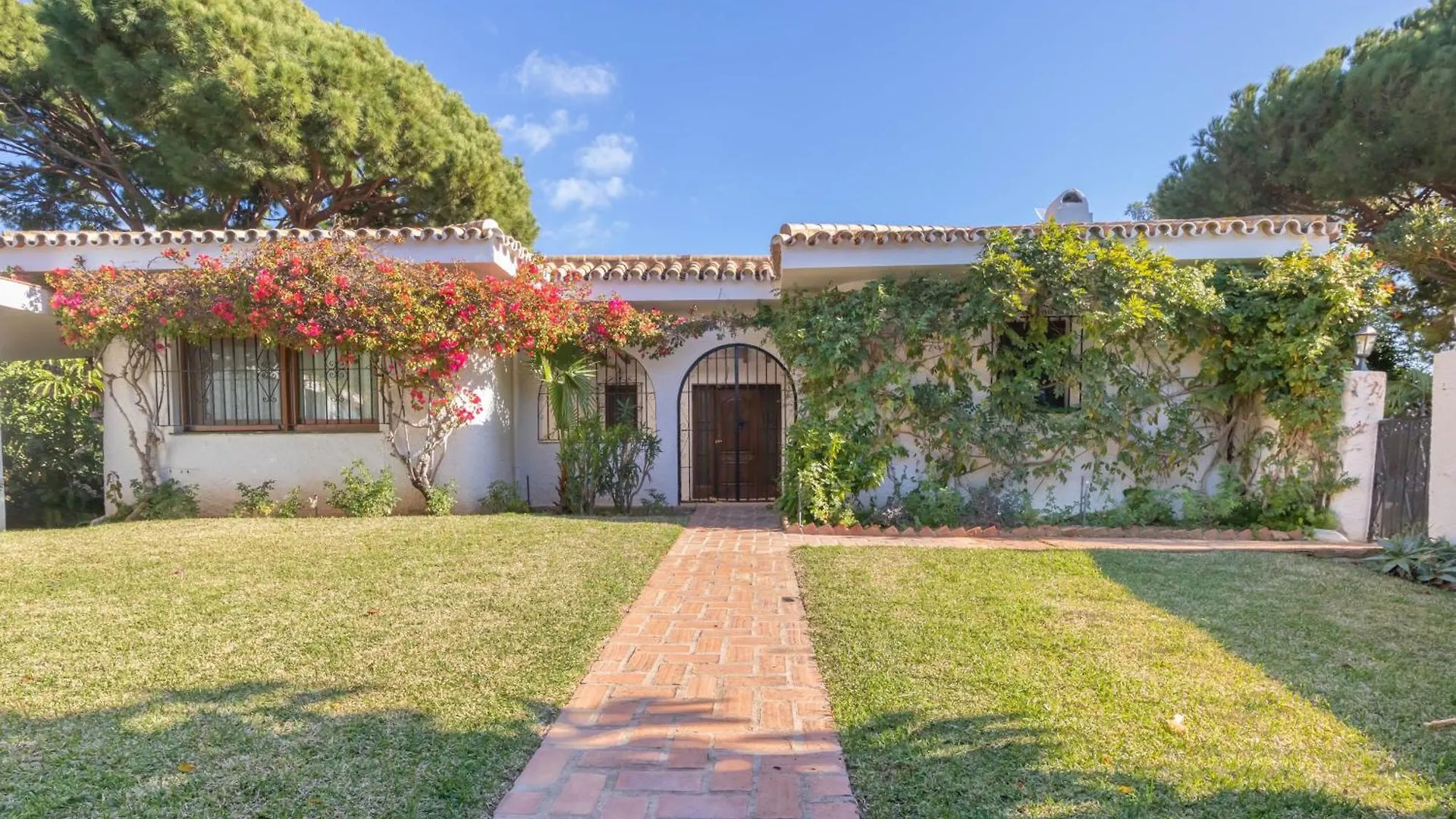 Villa Rosa - Happy Rentals Sitio de Calahonda Apartment