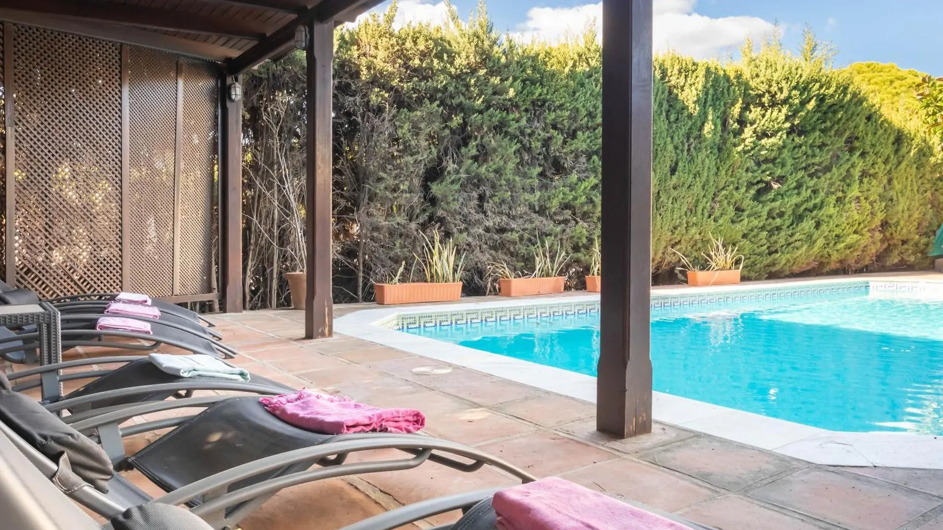 Apartment Villa Rosa - Happy Rentals Sitio de Calahonda Spain