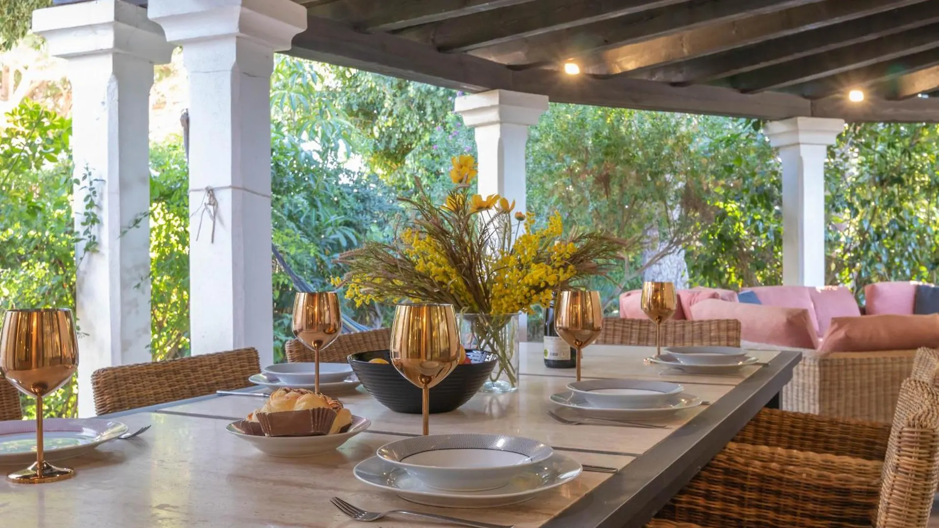 Villa Rosa - Happy Rentals Sitio de Calahonda