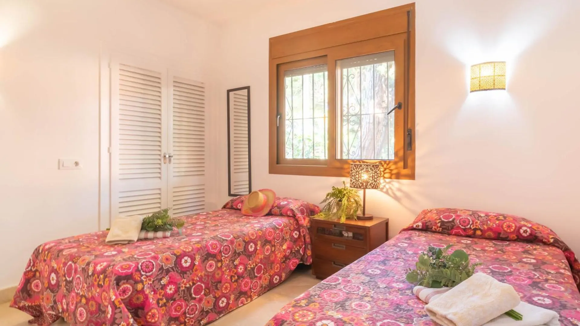 Villa Rosa - Happy Rentals Sitio de Calahonda Apartment